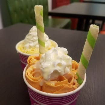 Roll Avenue Ice Cream Rolls - Romantic bangkok with whip and condensed milk - Ice Cream & Frozen Yogurt Near Me - Mesa, Arizona