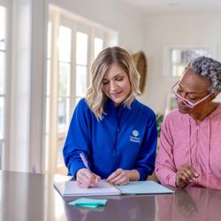 Comfort Keepers - At Comfort Keepers, our caregivers are like having your own personal assistant.