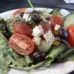 Whispering Woods Grill - Side salad