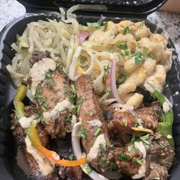 Wingz and tingz Wingz and tingz