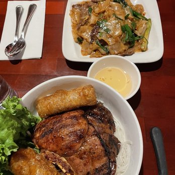 Miss Saigon - Vietnamese Near Me - New York, New York