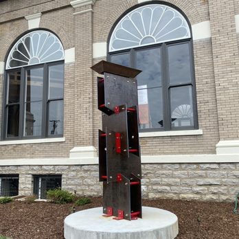Five Points Sculpture - Landmarks & Historical Buildings Near Me - Nashville, Tennessee