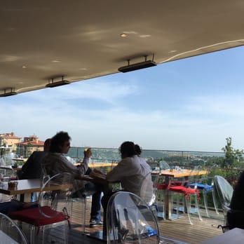 Eataly - Fresh outside with a view - Italian Near Me - Istanbul, 34