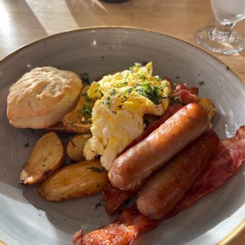 Lakeside Chophouse - The Classic Breakfast Bowl with biscuit, eggs, potatoes, bacon and sausage.  So good!  I do wish biscuit had been a little bigger! - Diners Near Me - Waterton Park, Alberta