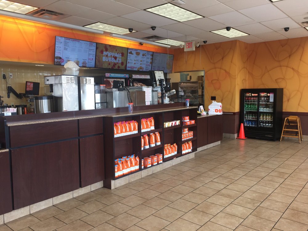 DUNKIN’ Updated June 2024 15 Photos & 38 Reviews 7140 Airways