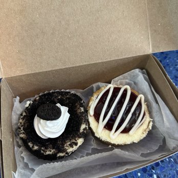 Eileen's Special Cheesecake - Oreo & raspberry with white chocolate - Bakeries Near Me - New York, New York Eileen's Special Cheesecake - Oreo & raspberry with white chocolate - Bakeries Near Me - New York, New York