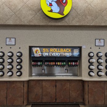 Buc-ee's - Drinks at Buc-ee's, Waller - Gas Stations Near Me - Waller, Texas