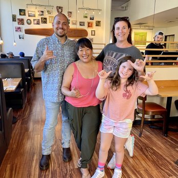 Koko Head Cafe - Lee Ann Wong and Patrick the GM - Breakfast & Brunch Near Me - Honolulu, Hawaii