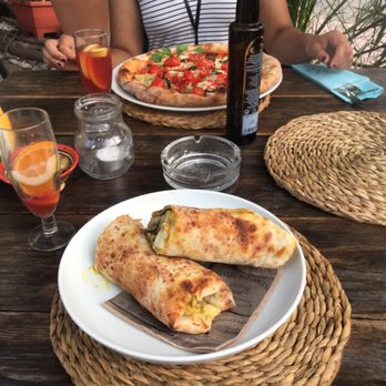 Natural Pau - Chicken shawarma for me, vegan pizza (we added cheese) for her - Spanish Near Me - Sant Antoni de Portmany, PM Natural Pau - Chicken shawarma for me, vegan pizza (we added cheese) for her - Spanish Near Me - Sant Antoni de Portmany, PM
