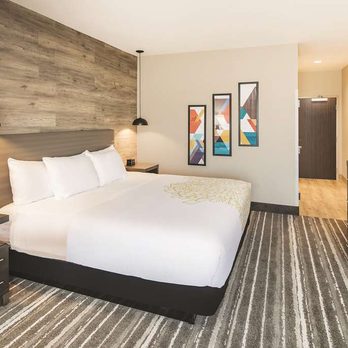 La Quinta by Wyndham McDonough - Guest room - Hotels Near Me - McDonough, Georgia La Quinta by Wyndham McDonough - Guest room - Hotels Near Me - McDonough, Georgia