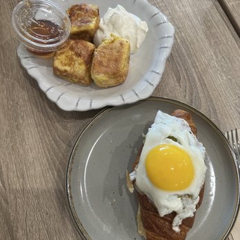 Cafe LaLa - Avocado Croissant, K-Toast - Cafes Near Me - Palisades Park, New Jersey Cafe LaLa - Avocado Croissant, K-Toast - Cafes Near Me - Palisades Park, New Jersey