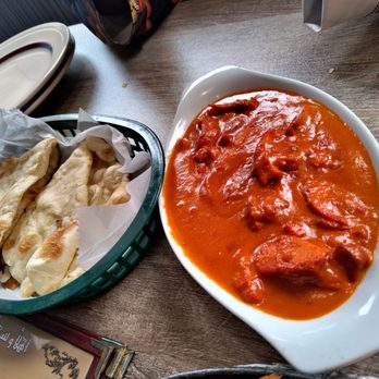 Aladdin Sweets & Cafe - Butter Chicken n Naan Bread - Indian Near Me - Hamtramck, Michigan Aladdin Sweets & Cafe - Butter Chicken n Naan Bread - Indian Near Me - Hamtramck, Michigan