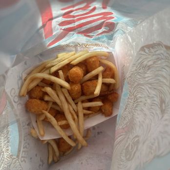 Monty's Good Burger - half tots, half fries - Burgers Near Me - Culver City, California Monty's Good Burger - half tots, half fries - Burgers Near Me - Culver City, California