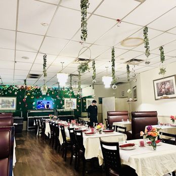 New India Restaurant - Inside the restaurant - Indian Near Me - Columbus, Ohio New India Restaurant - Inside the restaurant - Indian Near Me - Columbus, Ohio