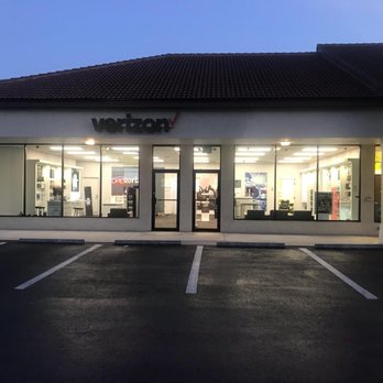 Verizon - Mobile Phones Near Me - Naples, Florida Verizon - Mobile Phones Near Me - Naples, Florida