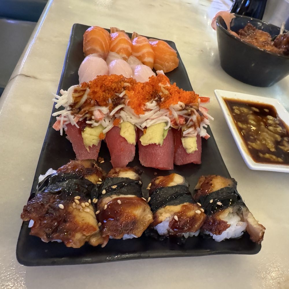 Oceano - assorted sushi - Seafood Near Me - Reno, Nevada Oceano - assorted sushi - Seafood Near Me - Reno, Nevada