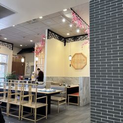 12 Lunar Chinese Kitchen & Bar - Front of restaurant