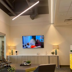 Orthodontic Associates on Saints - Front office waiting area