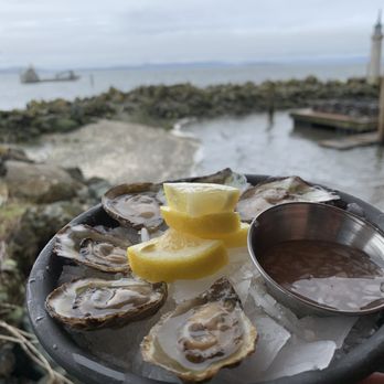 Taylor Shellfish Farms - Seafood Markets Near Me - Bow, Washington Taylor Shellfish Farms - Seafood Markets Near Me - Bow, Washington