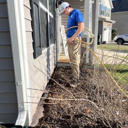 Scott's Turf and Pest Services
