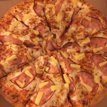 Robin Hood Pizza - a pizza with ham and pineapple toppings - Pizza Near Me - Auburn, Washington Robin Hood Pizza - a pizza with ham and pineapple toppings - Pizza Near Me - Auburn, Washington