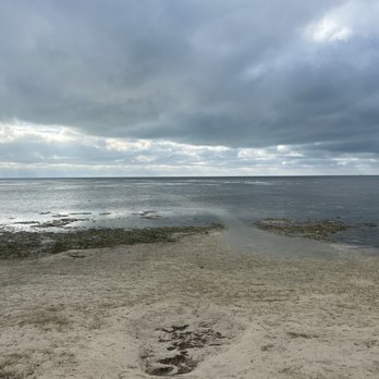 Veteran's Memorial Park - Parks Near Me - Big Pine Key, Florida