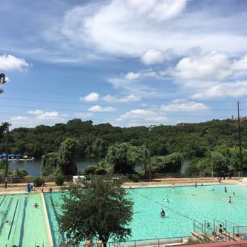 Deep Eddy Pool - Gorgeous summer day at Deep Eddy! - Swimming Pools Near Me - Austin, Texas
