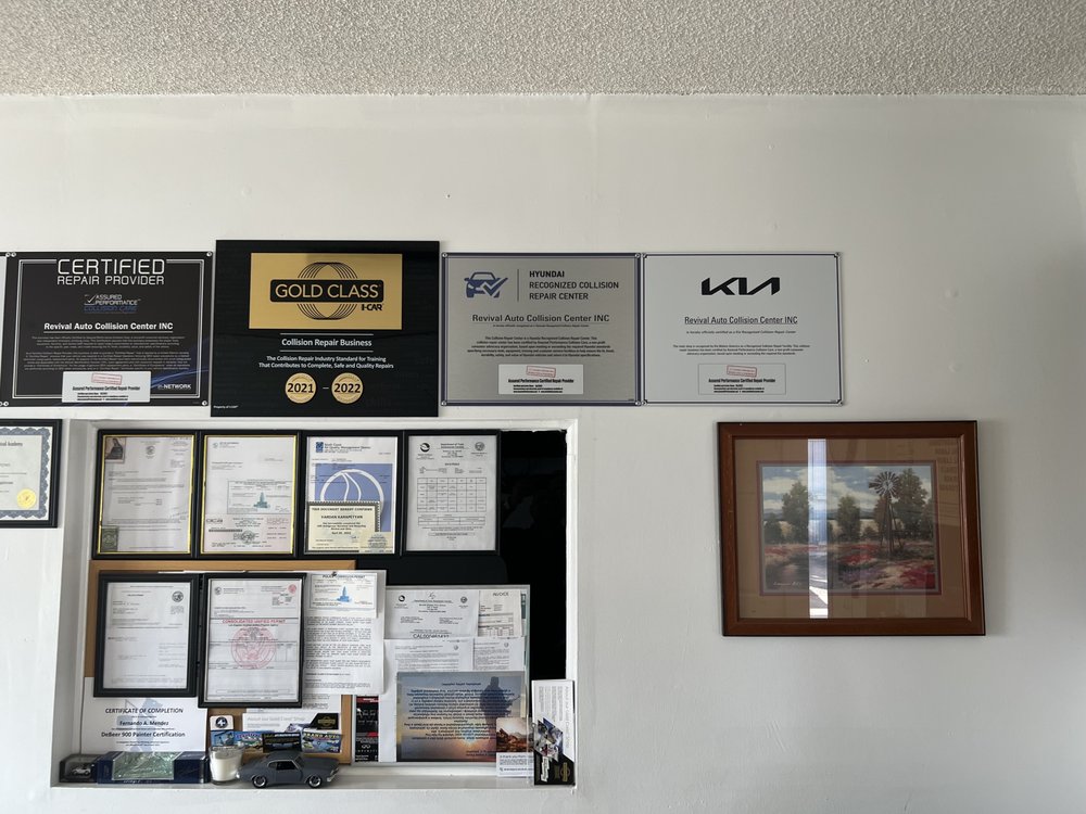 REVIVAL AUTO COLLISION CENTER Updated June 2024 32 Photos 11761