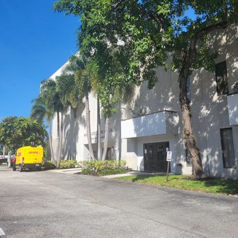 McNab Executive Center - Outside - Commercial Real Estate Near Me - Pompano Beach, Florida McNab Executive Center - Outside - Commercial Real Estate Near Me - Pompano Beach, Florida