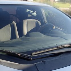 Klear Fix - Windshield replaced on 2013 Honda Fit.  Perfect job!
