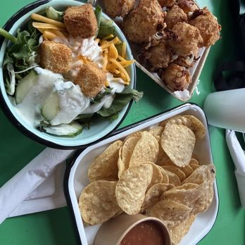 Hotel Turkey - Cheese bites. Great fresh salad. Chips & salsa. - Hotels Near Me - Turkey, Texas Hotel Turkey - Cheese bites. Great fresh salad. Chips & salsa. - Hotels Near Me - Turkey, Texas