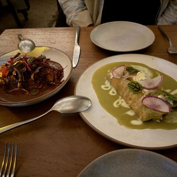 Broken Spanish Comedor - New Mexican Cuisine Near Me - Los Angeles, California Broken Spanish Comedor - New Mexican Cuisine Near Me - Los Angeles, California