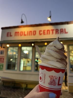 El Molino Central by null
