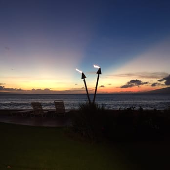 Makani Sands - Sunset view! - Hotels Near Me - Lahaina, Hawaii