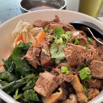 Bowlba - Close up of the beef stew rice bowl - Noodles Near Me - Arlington, Washington Bowlba - Close up of the beef stew rice bowl - Noodles Near Me - Arlington, Washington
