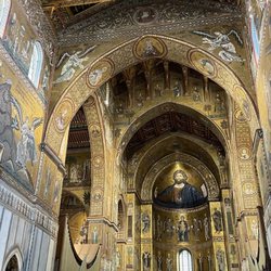 Basilica Cattedrale Santa Maria Nuova