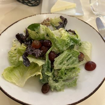 Le Yaca - Salade Verta (House Salad) Starter Dish - French Near Me - Williamsburg, Virginia