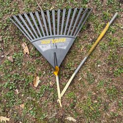 Ames True Temper - Broken rake
