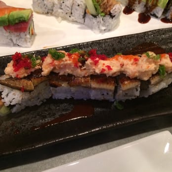 Zushi Dozo - D'unknown roll - Sushi Bars Near Me - Cherry Hill, New Jersey