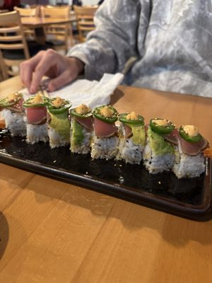 Sushi Aria by null