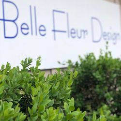 La Belle Fleur Design - Outside sign.