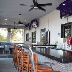 Ryan's Subs And Sports Grill