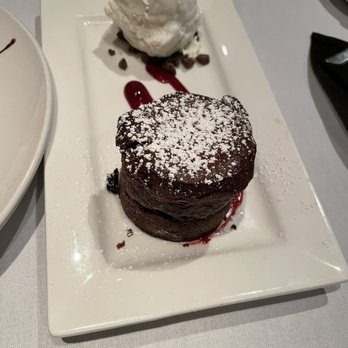 Roy's Waikiki - Roy's Melting Hot Chocolate Souffle - Hawaiian Near Me - Honolulu, Hawaii Roy's Waikiki - Roy's Melting Hot Chocolate Souffle - Hawaiian Near Me - Honolulu, Hawaii