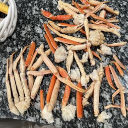 Out of 3 lbs only one cluster all the rest are pieces. Out of 3 lbs only one cluster all the rest are pieces.