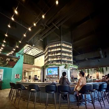 Descanso Restaurant - Mexican Near Me - Los Angeles, California