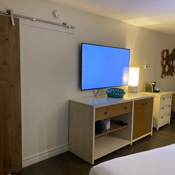 Paradise Point - Room - Resorts Near Me - San Diego, California