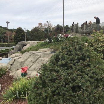 Castle Creek Adventure Land - Mini Golf Near Me - Salem, Massachusetts