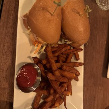 The Burren House - Fish sandwich - Irish Pub Near Me - San Rafael, California