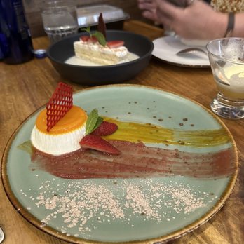 Limon - Panna cotta - Tapas/Small Plates Near Me - Burlingame, California Limon - Panna cotta - Tapas/Small Plates Near Me - Burlingame, California