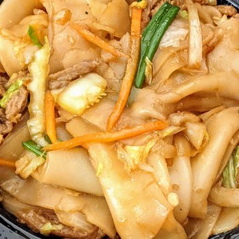3 Times - Fried Rice Noodles with Beef | Instagram: @telephonesmoothie - Dim Sum Near Me - New York, New York 3 Times - Fried Rice Noodles with Beef | Instagram: @telephonesmoothie - Dim Sum Near Me - New York, New York